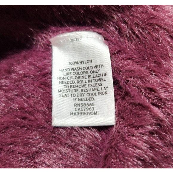Halogen Medium $102 Plum Purple Soft Fuzzy Eyelash Luxury Turtleneck Sweater - Picture 6 of 8